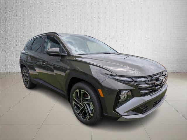 2026 Hyundai TUCSON SEL Plus FWD in Rockwood Green — front three-quarter view