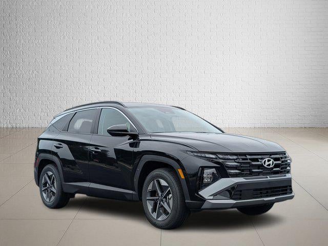 2026 Hyundai TUCSON SEL FWD in Phantom Black — front three-quarter view