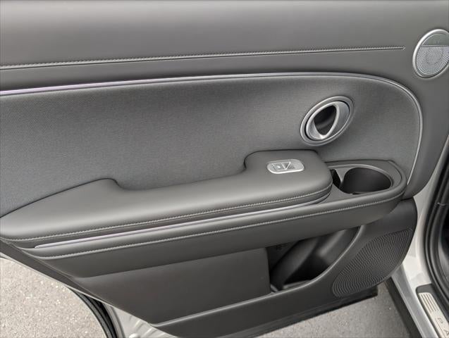 2026 Hyundai PALISADE — interior view